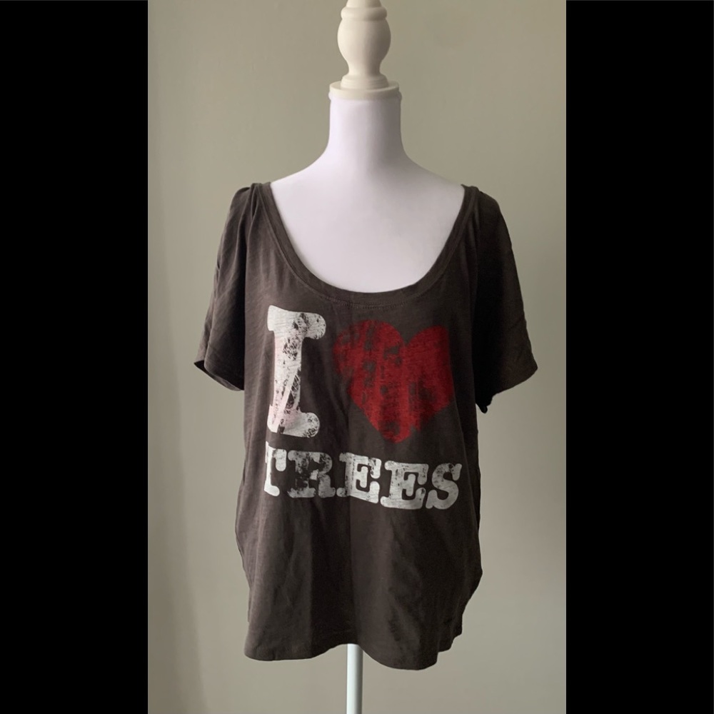 Vintage Element brand “I ❤️ Trees” T-shirt